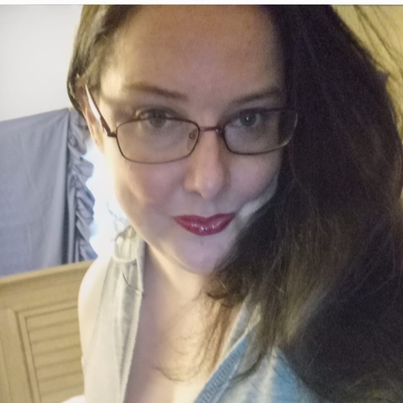 Meet your Posher, Lynn - Picture 12 of 15